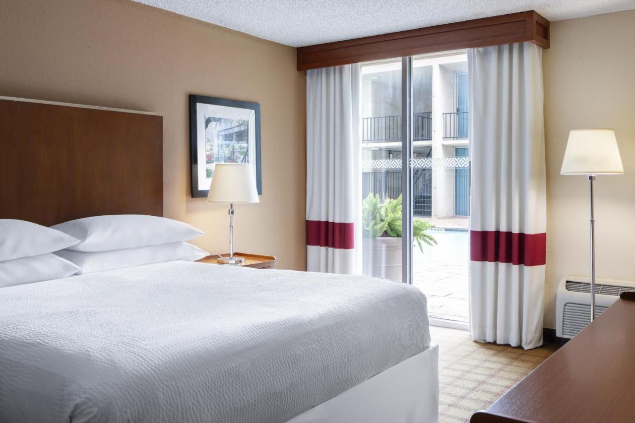 Four Points By Sheraton Houston Citycentre Bagian luar foto