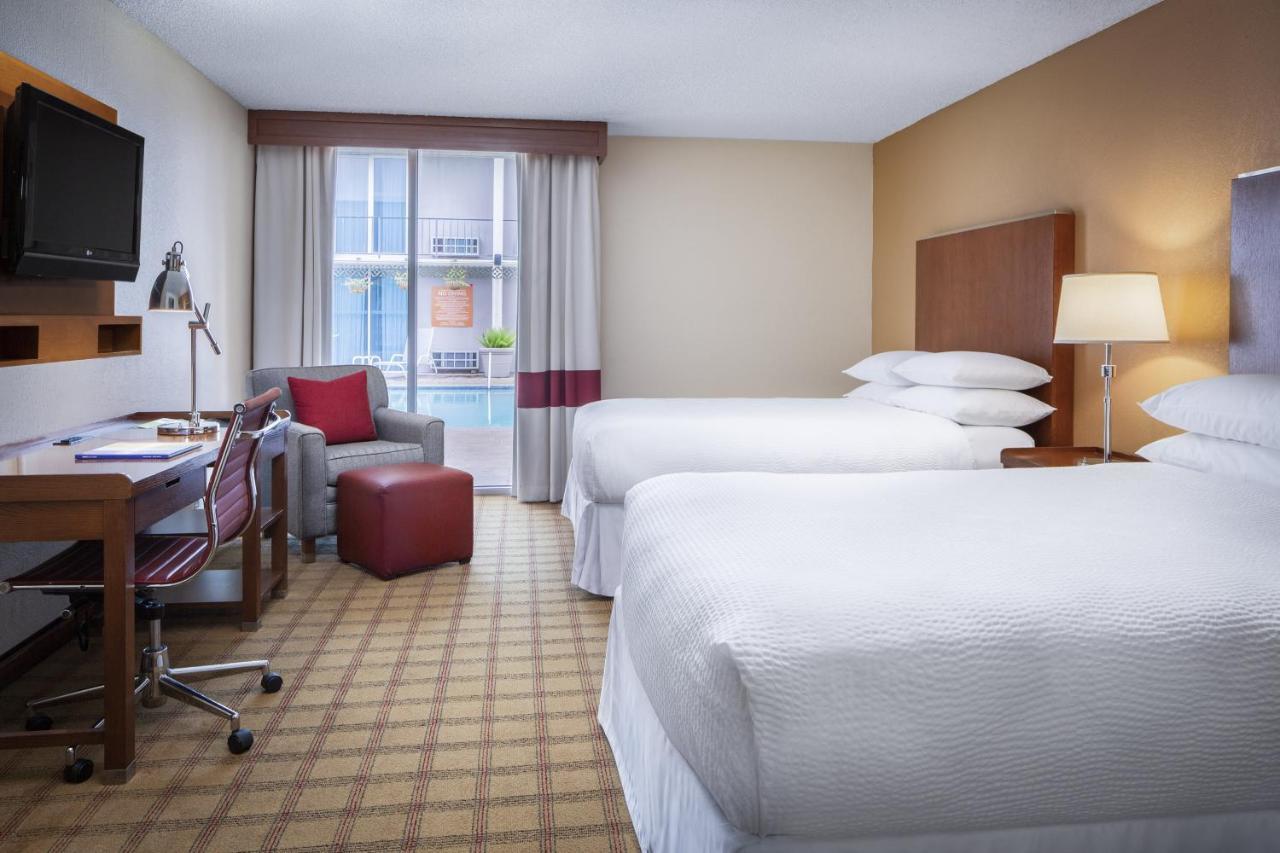 Four Points By Sheraton Houston Citycentre Bagian luar foto